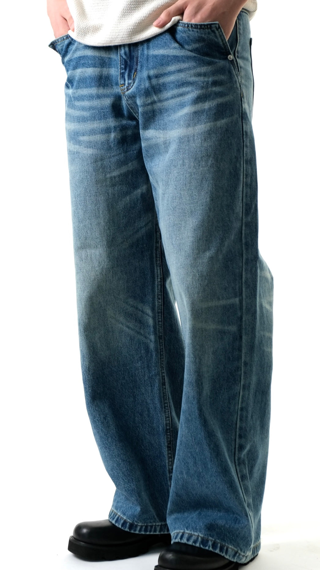 Men's Straight Leg Vintage Wash Denim Jeans - Retro Distressed Pants