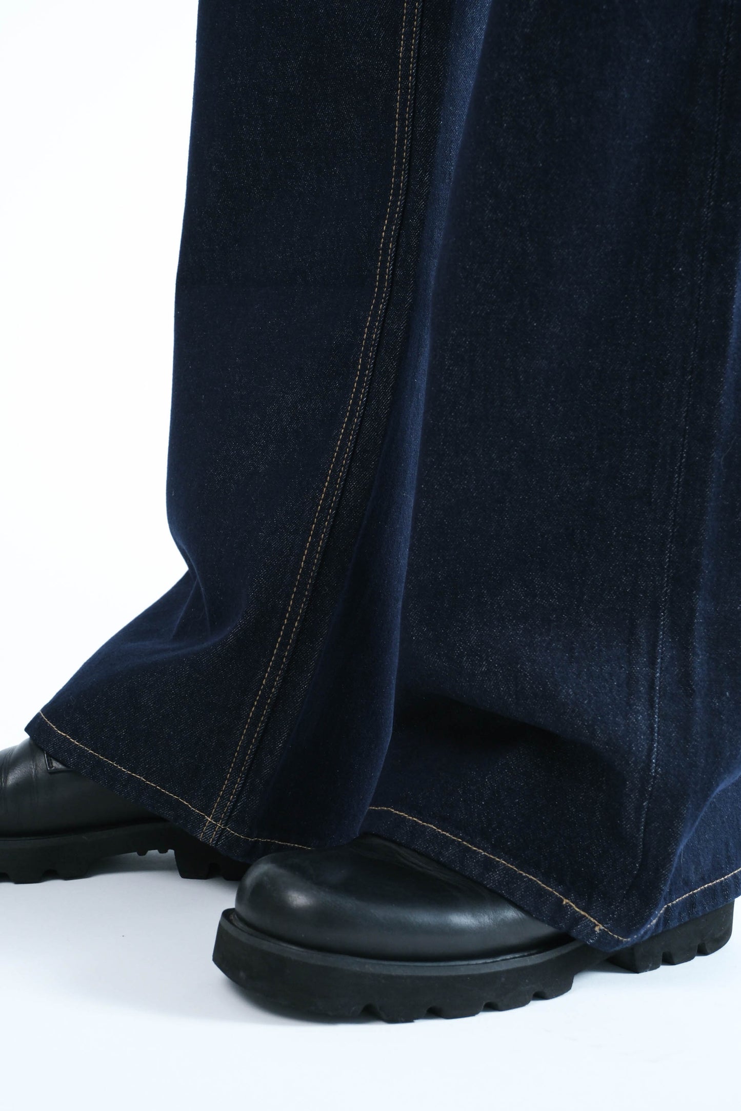 Men's Curved Leg Denim Jeans Blue - Fashion Loose Fit Pants