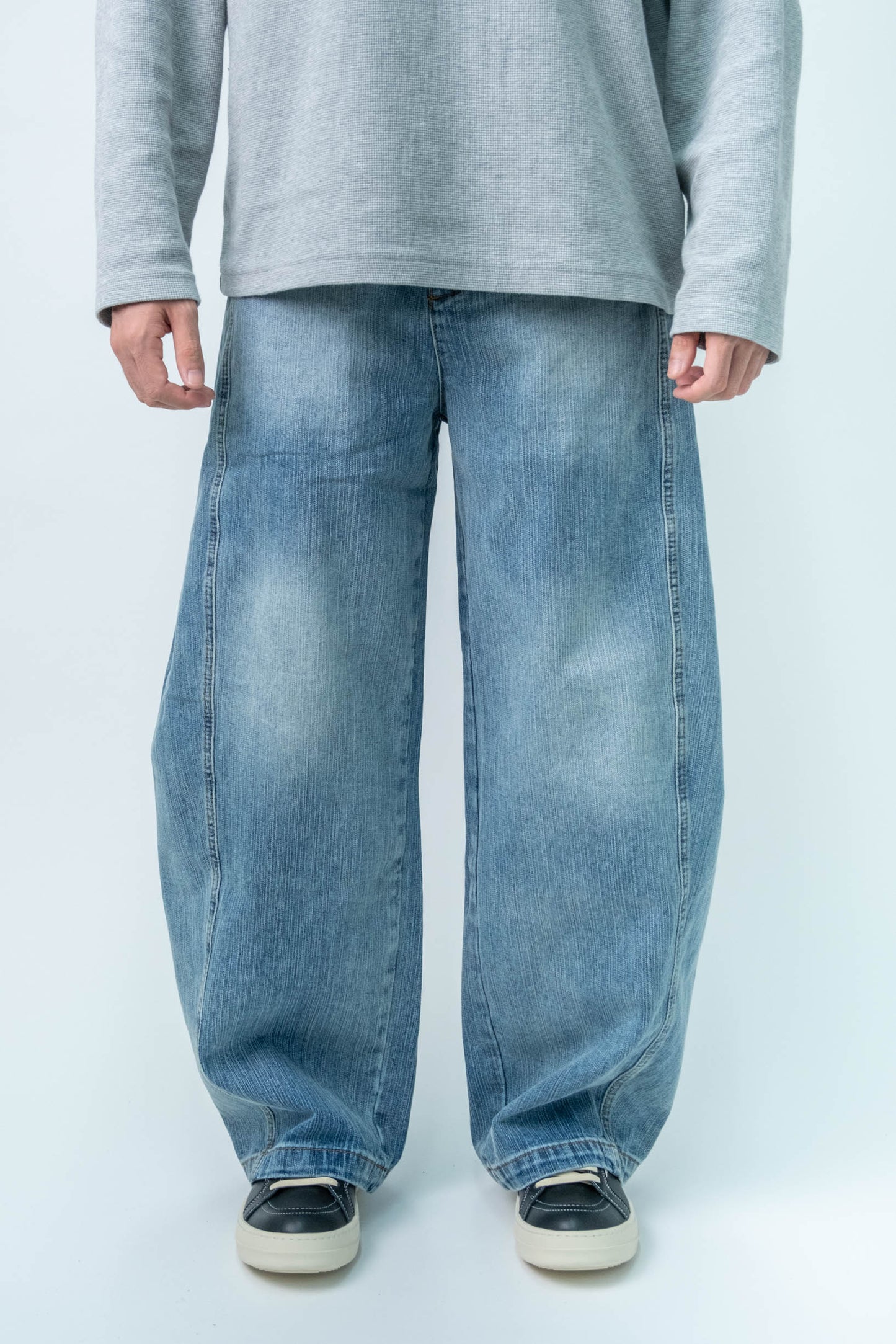 Men's Curved Leg Vintage Wash Denim Jeans - Retro High Street Pants